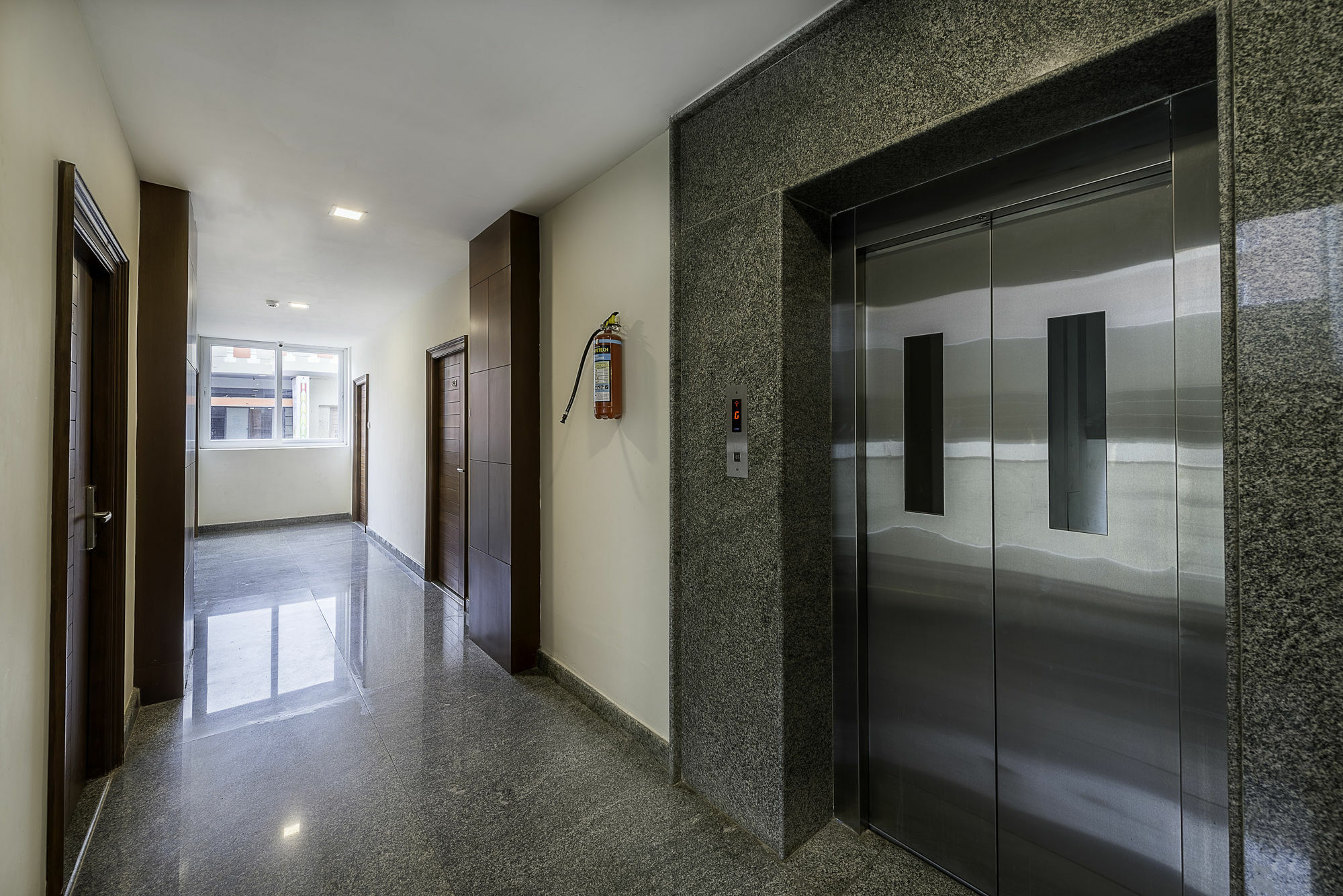 Treebo Trend Hotel Jp Plaza Nampally Hyderabad Exterior photo